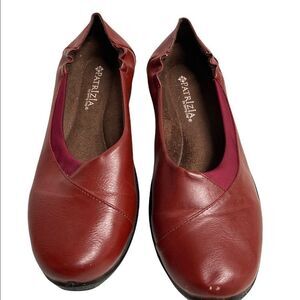 PATRIZIA by Spring Step,Burgundy Maroon,Size 37/6.5-7, Padded footbed slip-ons‎